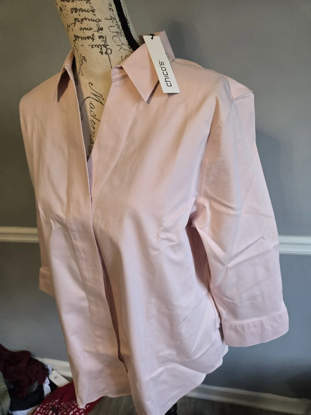 Chico's Light Pink V-Neck Collared 3/4 Sleeve Blouse - Picture 5 of 7